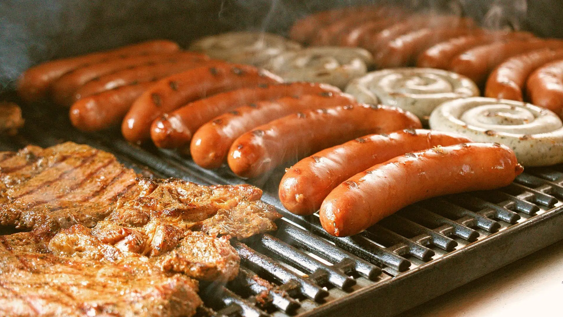 Acheter un barbecue : quels sont les critères de choix pour une famille ?